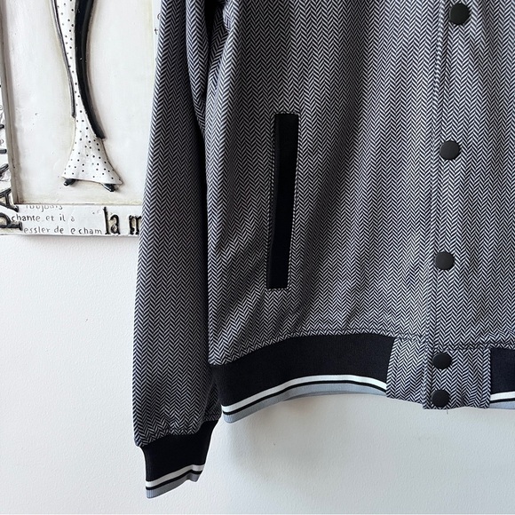 NWT Men’s Sporty Ben Sherman Herringbone Bomber Jacket Size S - Picture 4 of 7